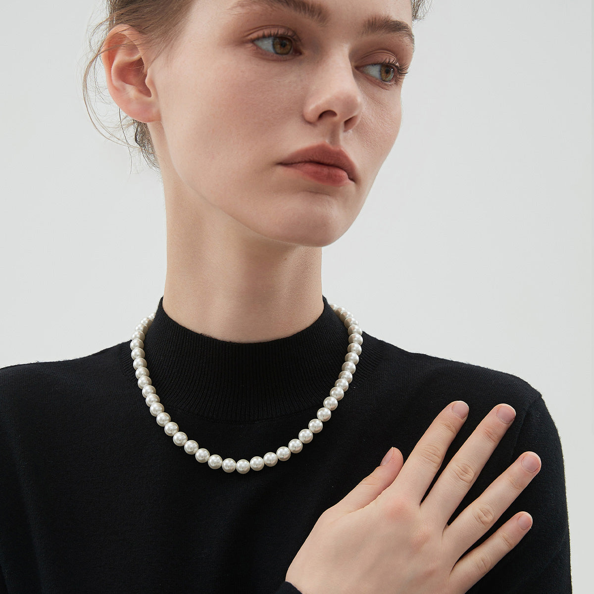 17" Princess AAA Grade Classic Nearly Round White Freshwater Pearl Necklace