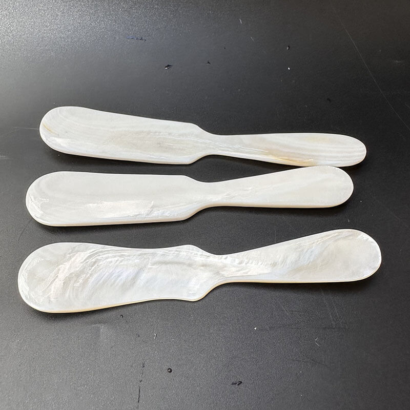 Handcrafted Shell Knives Mother-of-Pearl Butter Spreaders