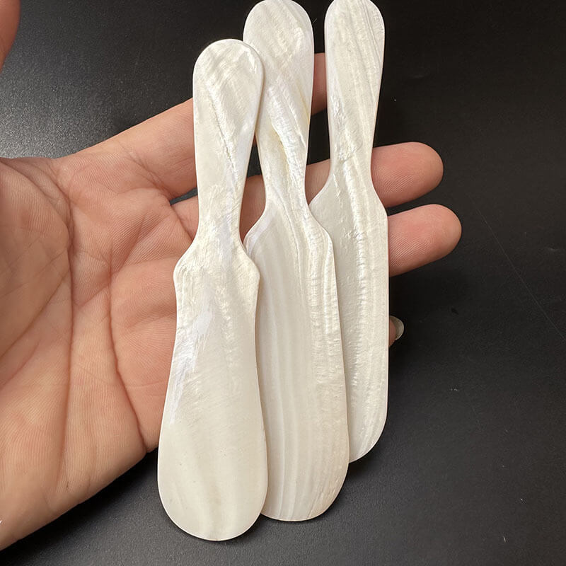 Handcrafted Shell Knives Mother-of-Pearl Butter Spreaders