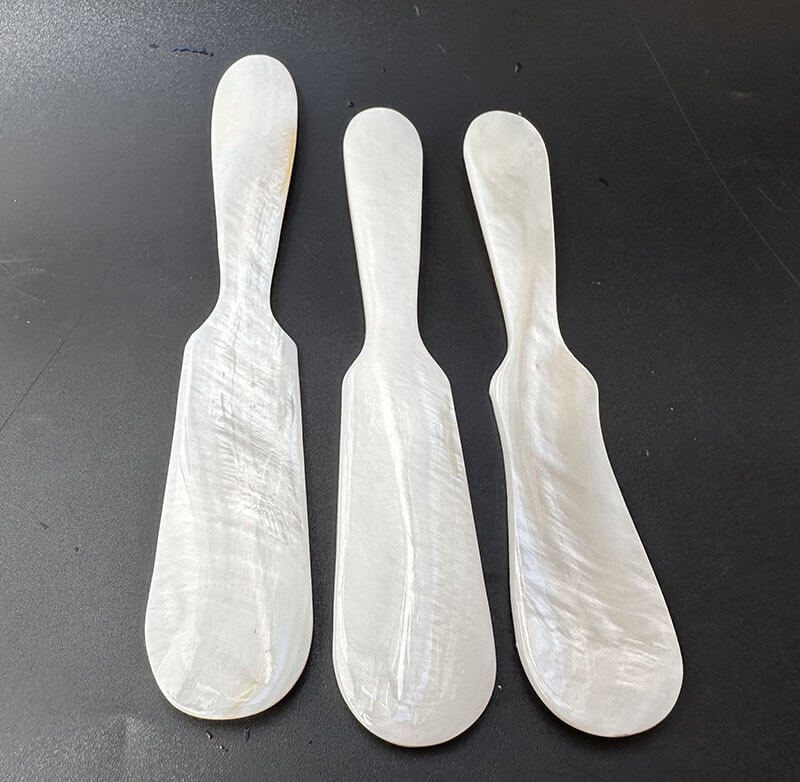 Handcrafted Shell Knives Mother-of-Pearl Butter Spreaders